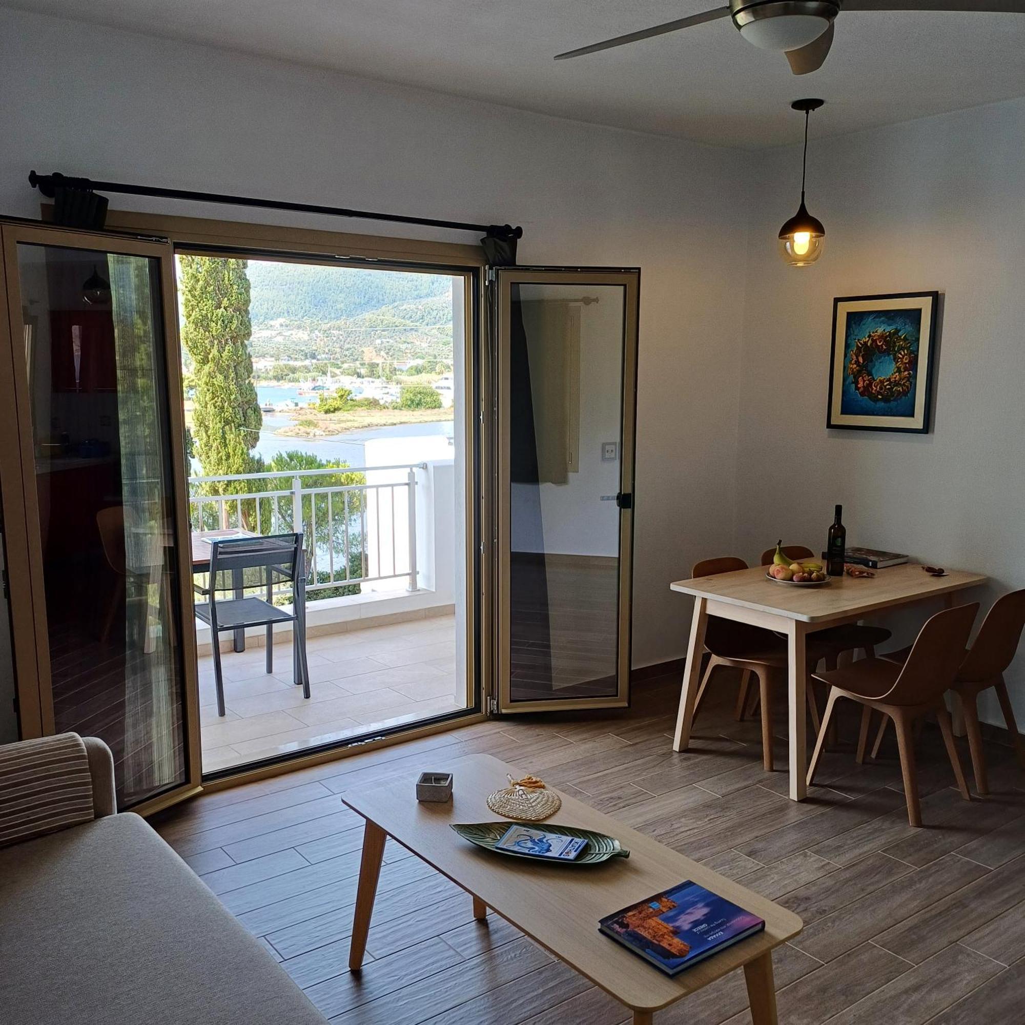 Skiathos Lagoterra Apartments Eksteriør bilde