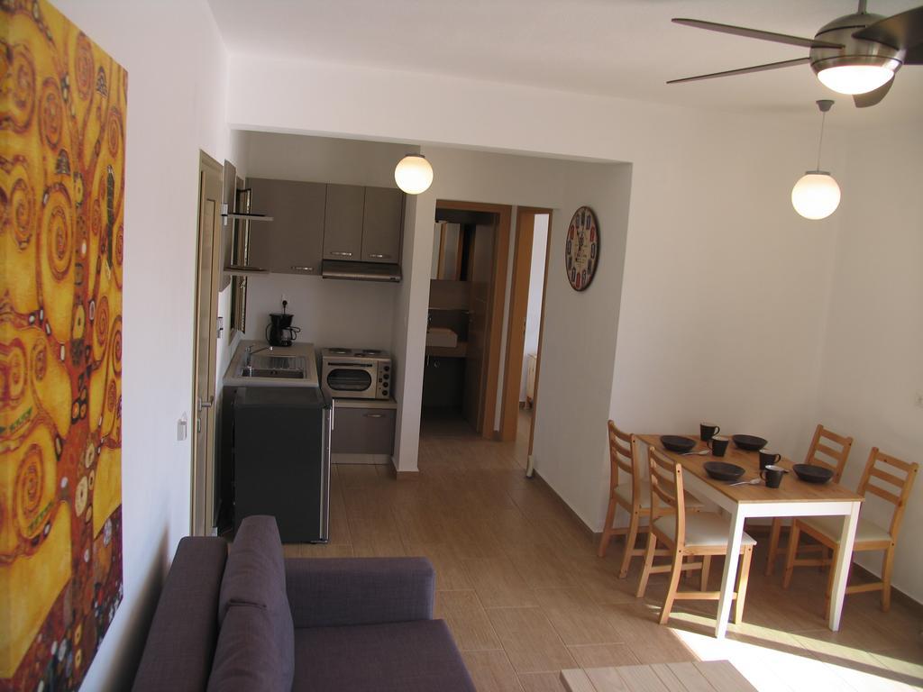 Skiathos Lagoterra Apartments Eksteriør bilde